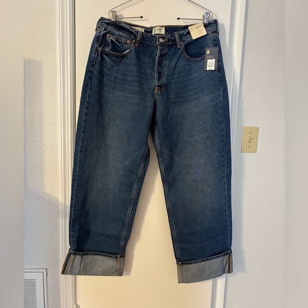 Universal Thread Women’s Size 14R Cuffed Baggy Jeans